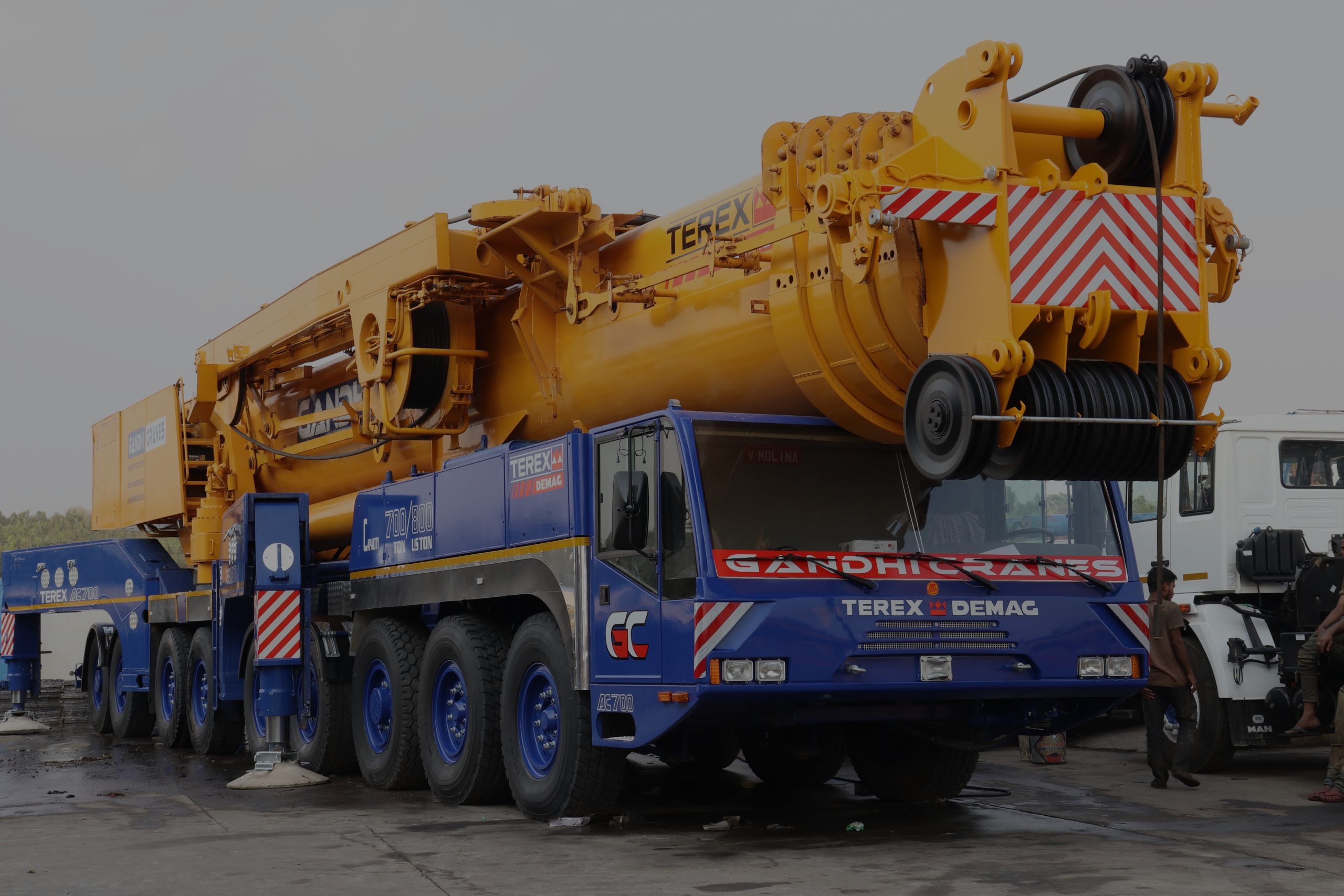 Expert Crane Rental Services in Bangalore - Gandhi Cranes